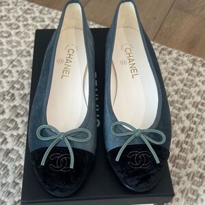 CHANEL velvet cap toe ballet flats